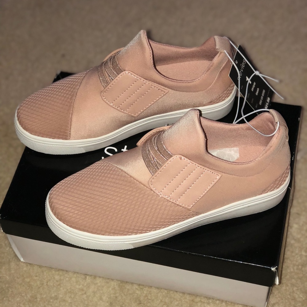 Girls Shoes STEVIES